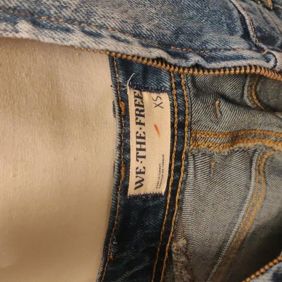 We The Free Camilla Overalls Boot Cut Slim Fit Denim in Rolling River Size XS - Picture 7 of 8